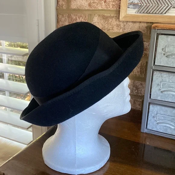 Laura Ashley Made in Great Britain Wool Bowler Hat - Black - M/L* Vintage Laura Ashley Wool Bowler Hat, Made in Britain (21  main image 4